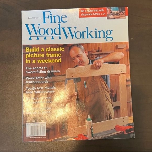 2012 bundle of 6 Fine Woodworking magazines - Picture 9 of 9
